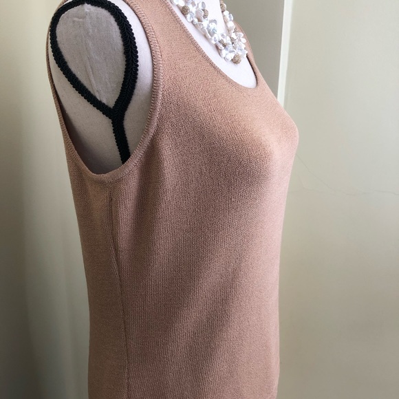 NWT St. John Santana knit sleeveless top Biscuit - Picture 4 of 8